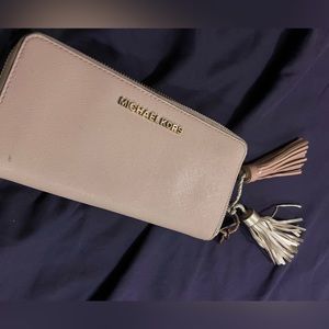 Michael Kors Travel Zip Around Continental Wallet in Ballet/Gold